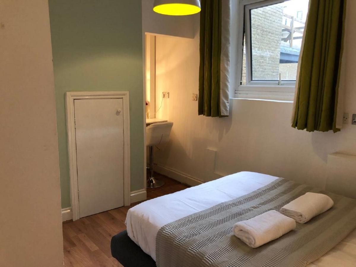 Commercial City Rooms Лондон Екстер'єр фото
